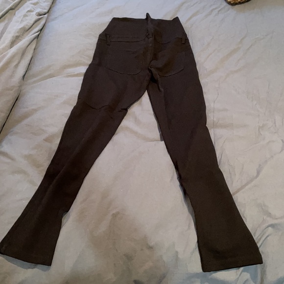 Thyme Maternity black pants - Picture 2 of 3